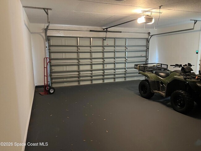 Building Photo - 1071 Cadillac Dr NE