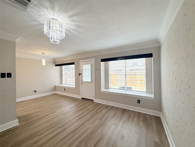 Building Photo - 6387 S Briar Bayou Dr