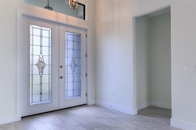 Building Photo - 9445 Galaxie Cir