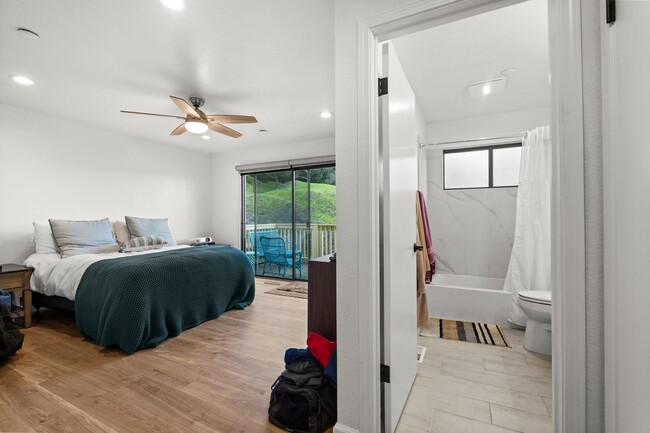 Building Photo - Tastefully Remodeled Two Bed, Two Bath End...