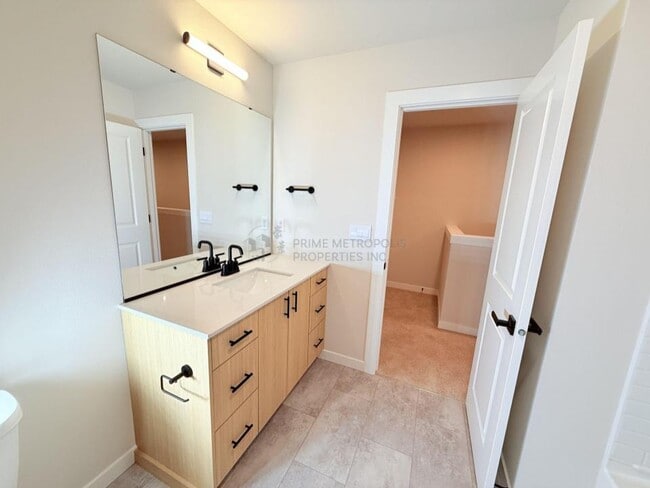 Building Photo - 16111 36th Ave W