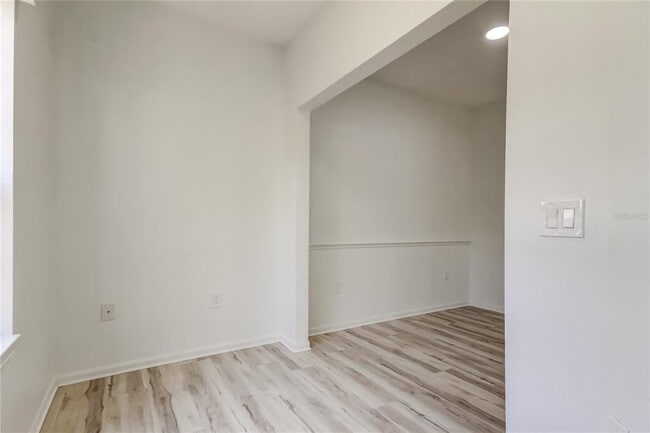 Building Photo - 2107 Portofino Pl