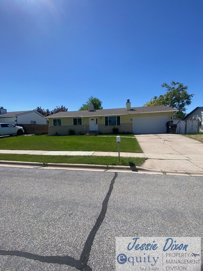 Building Photo - 873 W 1700 S