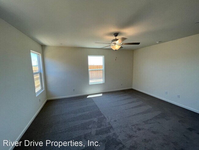 Building Photo - 4 br, 3 bath House - 288 Grand Canyon