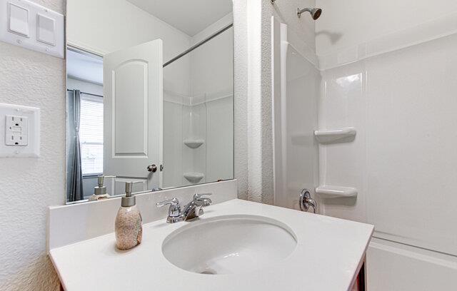 Building Photo - 3900 Belmont Stables Ln