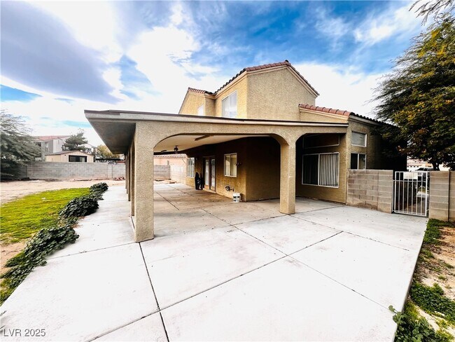 Building Photo - 4906 Rancho Verde Ct