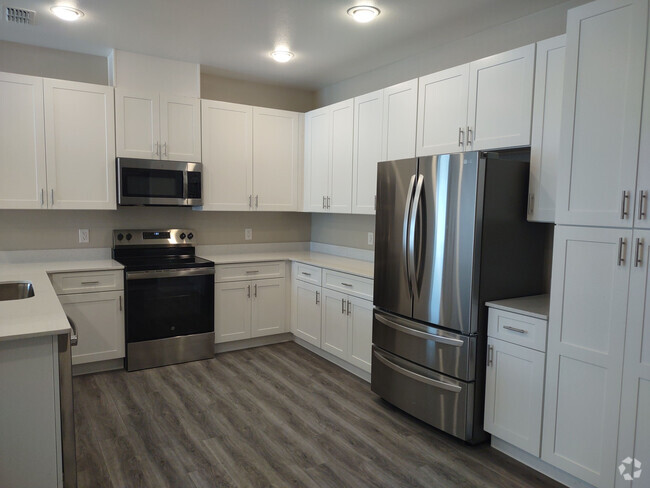Building Photo - 405 Richlands way