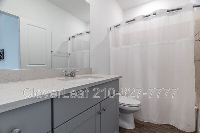 Building Photo - 5440 Tall Grass Blvd
