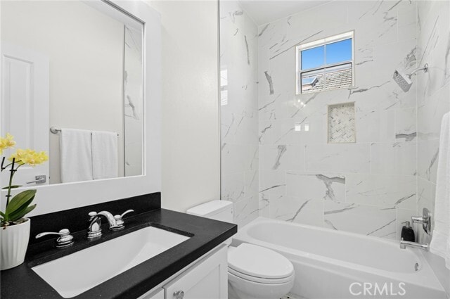 Building Photo - 20 Fecamp