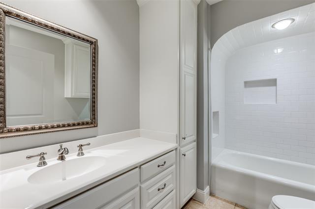 Building Photo - 3619 Asbury St