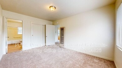 Building Photo - 4942 Sonoma Hwy