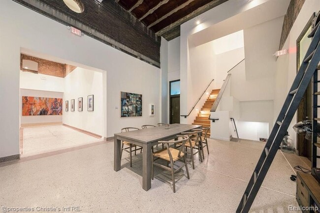 Building Photo - 1454 Townsend St