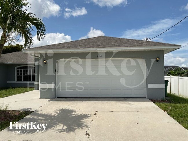 Building Photo - 2100 SW 12th Terrace
