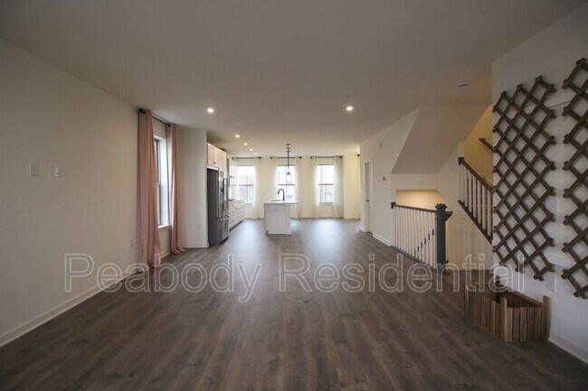 Building Photo - 45942 Raven Ter