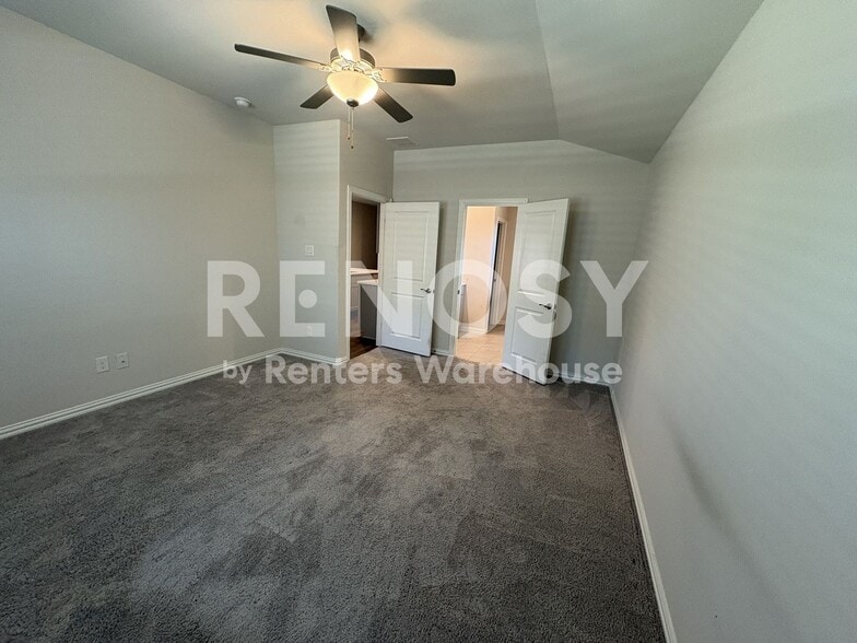 Building Photo - 11028 Elata Dr