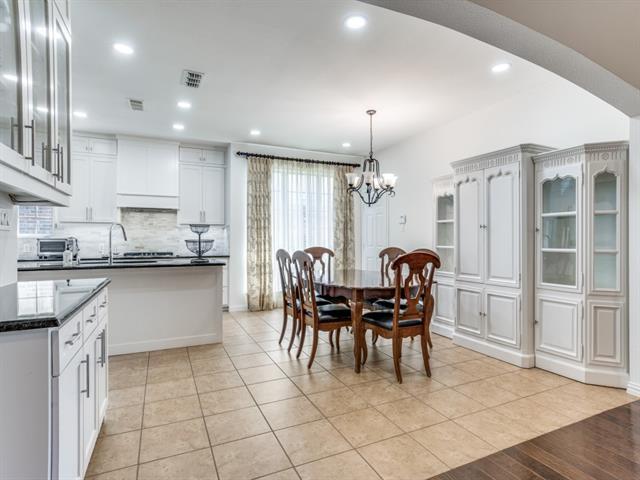 Building Photo - 7110 Waterbury Dr