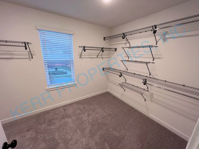 Building Photo - Spacious 4-Bedroom Home in Happy Valley with 2.5 Baths and 2,118 Sq. Ft. of Comfort!