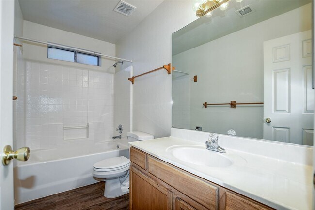 Building Photo - 4261 N Tonopah Dr