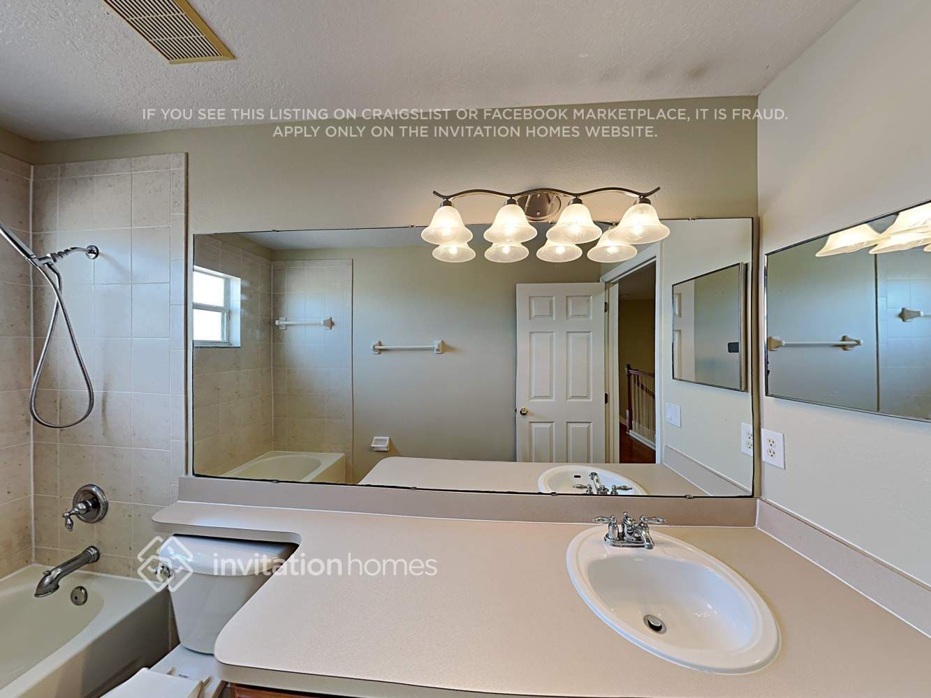 Building Photo - 5033 Walnut Ridge Dr