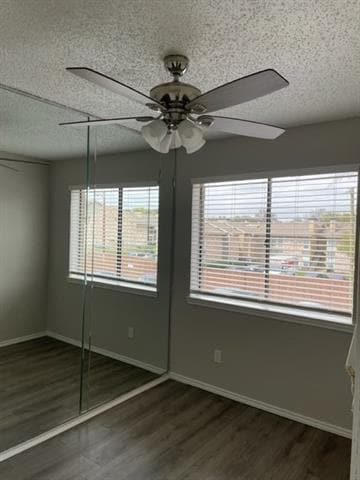 Building Photo - 9831 W Walnut St