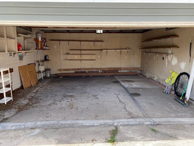 2-car garage interior - 1617 Tabor St