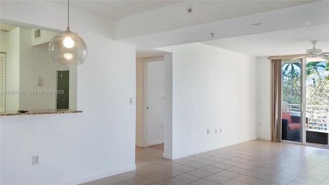 Building Photo - 2731 Ocean Club Blvd