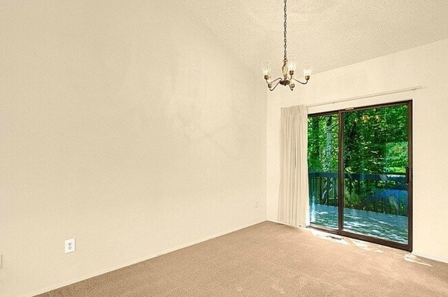 Building Photo - Beautiful split level home in Newport Hills!