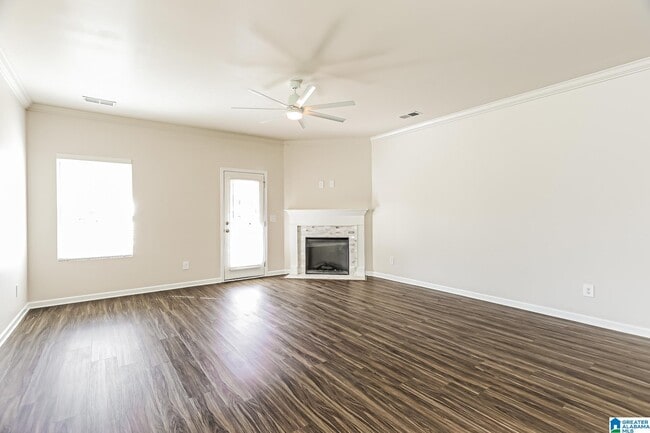 Building Photo - 3689 Burlington Dr