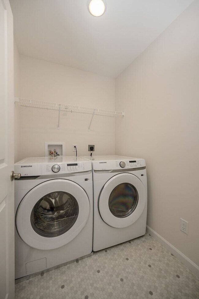 Building Photo - Brand New Construction For Lease