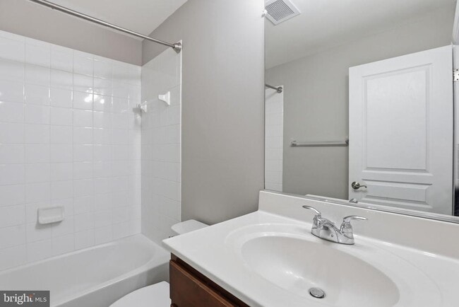 Building Photo - 14814 Mason Creek Cir