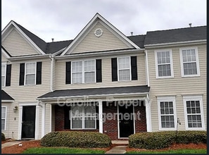 Building Photo - 3260 Barons Court Rd