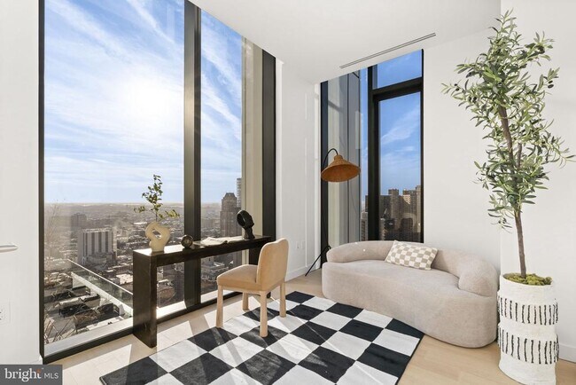 Building Photo - 210 S 12th St