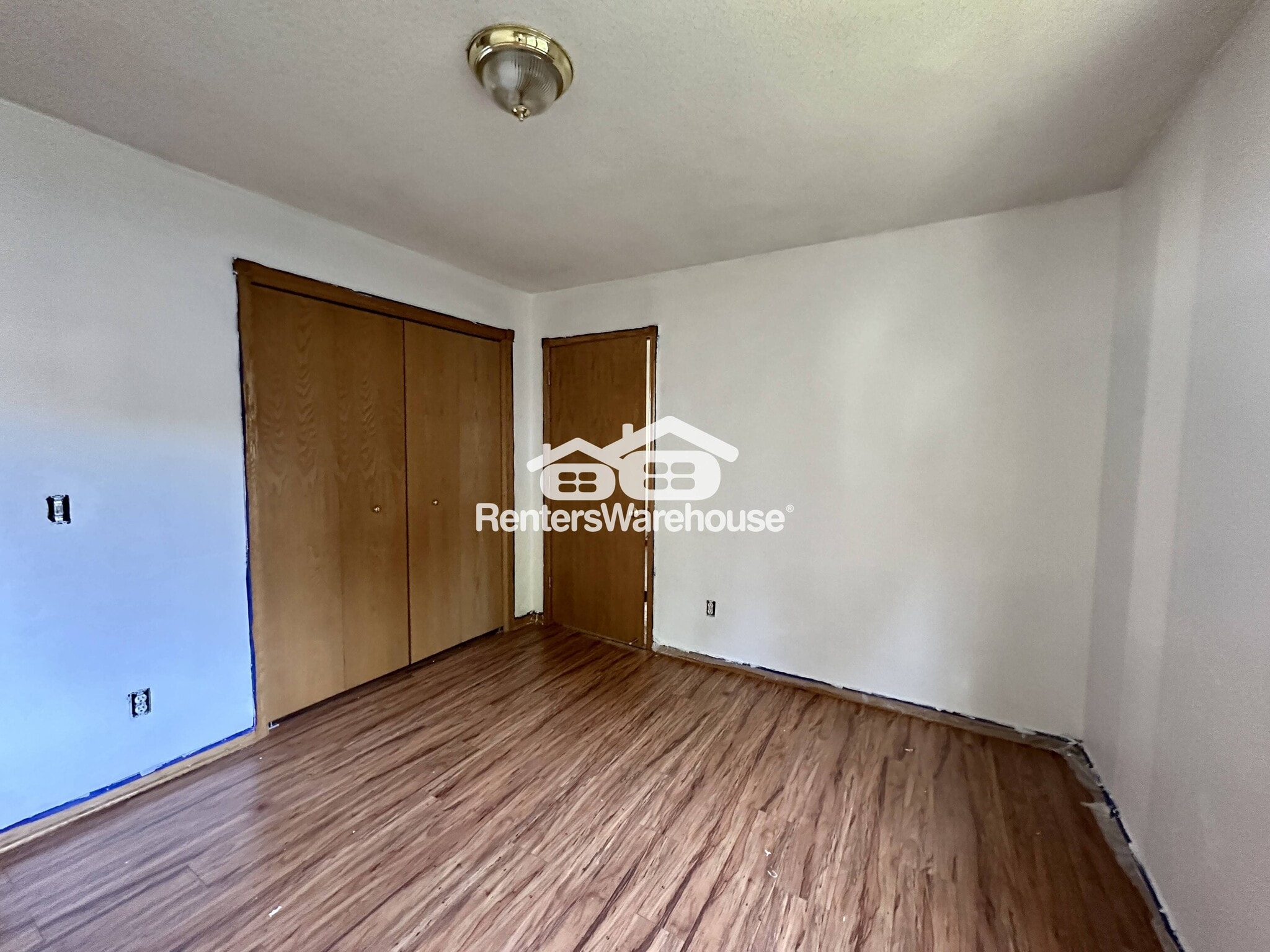 Building Photo - 4933 Crestview Rd