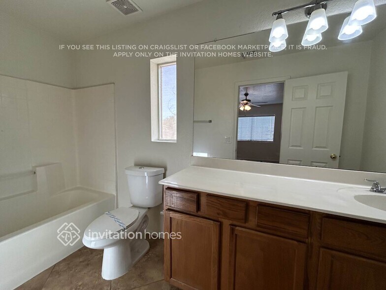 Building Photo - 8343 W Hammond Ln