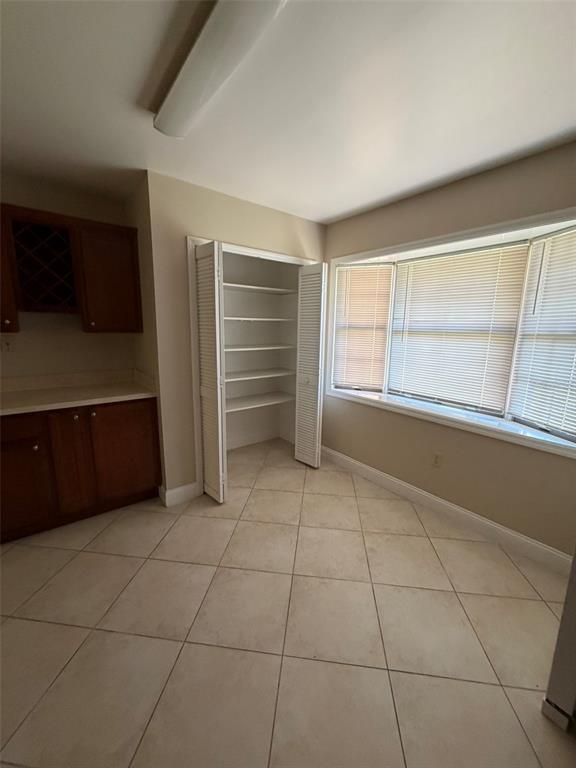 Building Photo - 1120 Monroe Ave