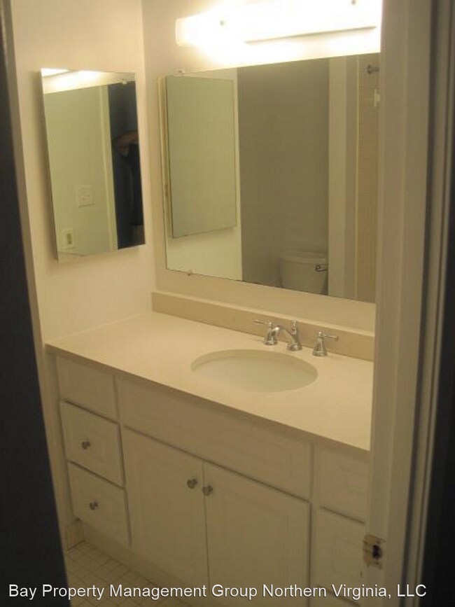 Building Photo - 2 br, 2 bath House - 3713 GEORGE MASON DR ...