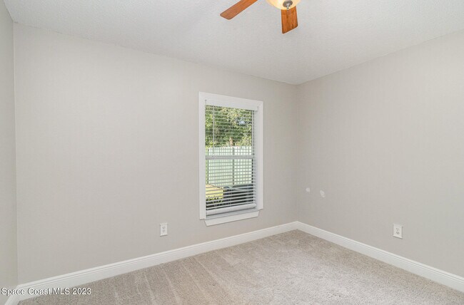 Building Photo - 1401 Morgan Ct