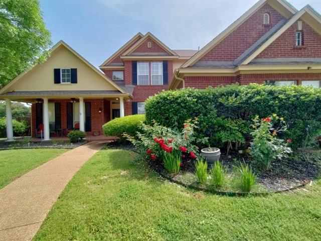 Primary Photo - 1429 Dartmouth Dr