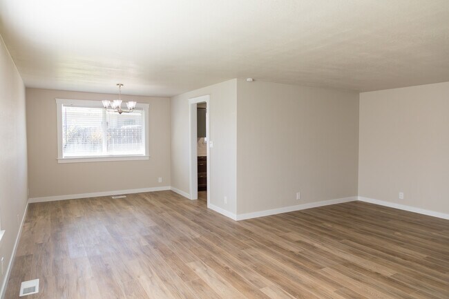 Building Photo - 1366 Arata Way