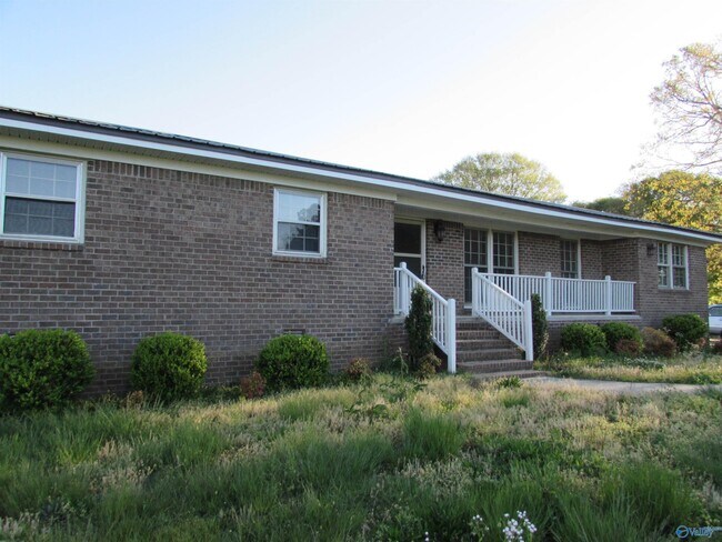 Building Photo - 27849 Pinedale Rd