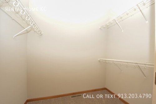 Building Photo - 23520 W 73rd Terrace