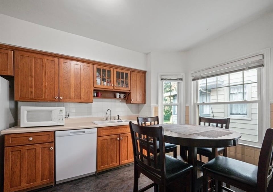 Building Photo - 18 Woodward Heights Blvd