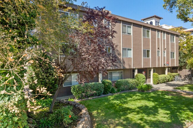 Primary Photo - 217 B Street Apartments, Located in the University Avenue/Aggie Village Area