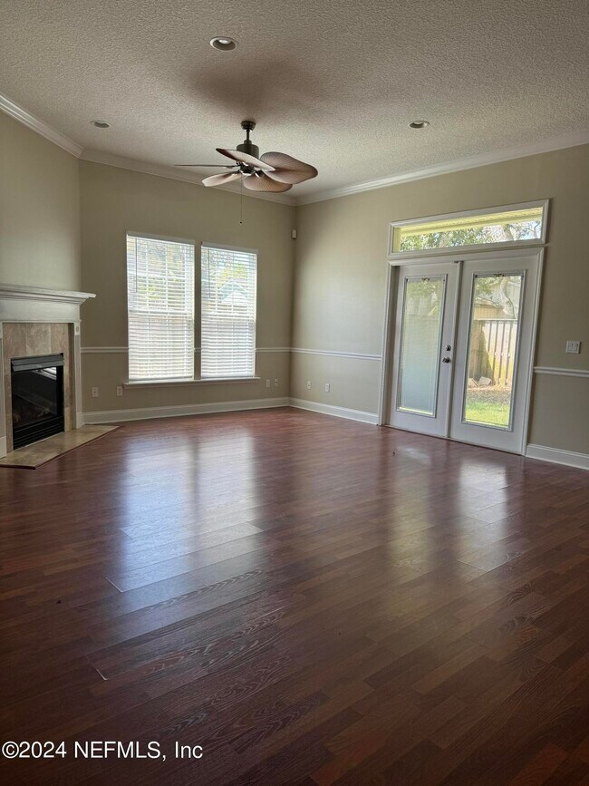 Building Photo - 1016 N 11th St