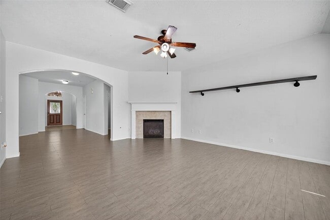 Building Photo - 5411 Losoya Ct