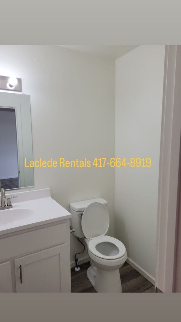 Building Photo - 3 BEDROOM 2.5 BATHROOM TOWNHOUSE FOR RENT.