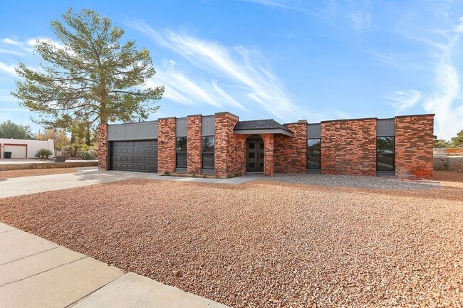 Building Photo - 17001 Darrington Rd