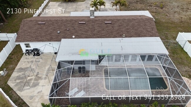 Building Photo - 2130 Pinehurst St