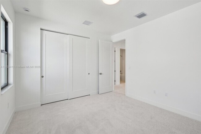 Building Photo - 13075 Feathering Wy