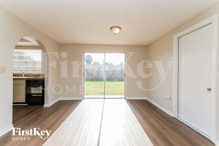 Building Photo - 1007 Coldstream Ct